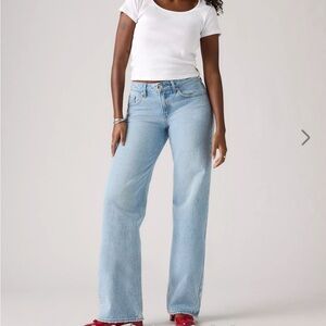 Levi’s low loose women’s jeans